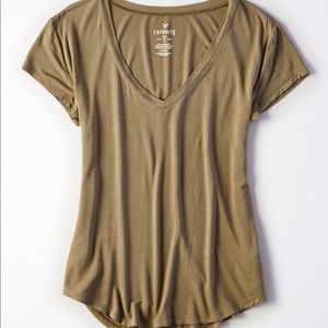 American Eagle T-Shirt